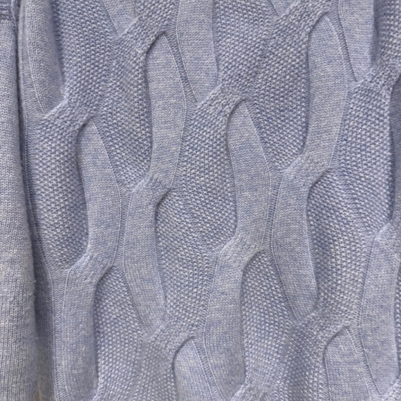 Cashmere Pale Blue turtle=neck necked sweater - Picture 3 of 4